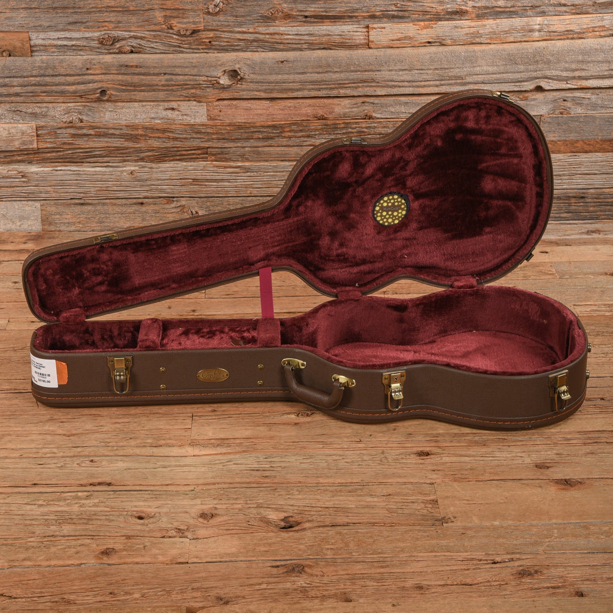 Cordoba Luthier Series Friederich Natural - View 9 | MusicMarket