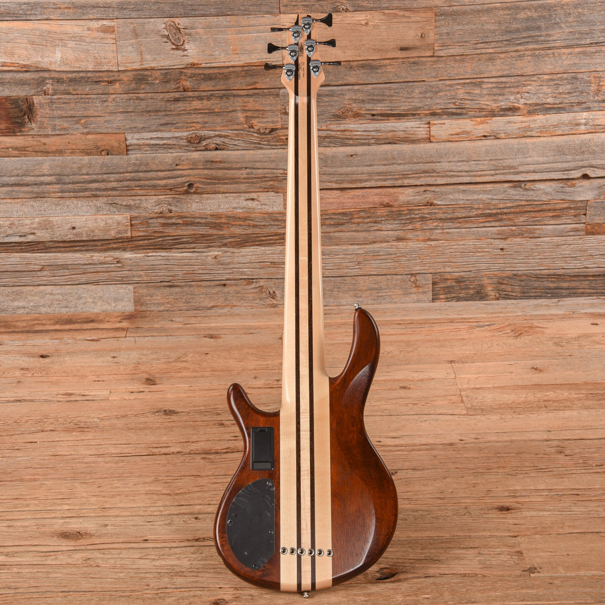 Cort A6 Plus FMMH OPN Artisan Series Figured Maple/Mahogany Natural - View 5 | MusicMarket