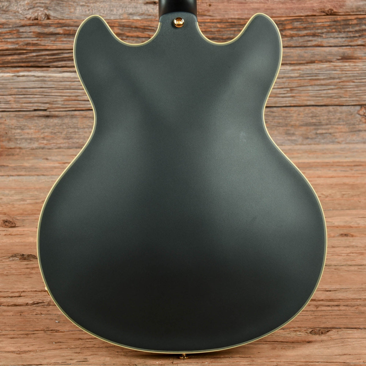 D'Angelico Deluxe DC Satin Black 2016 - View 3 | MusicMarket