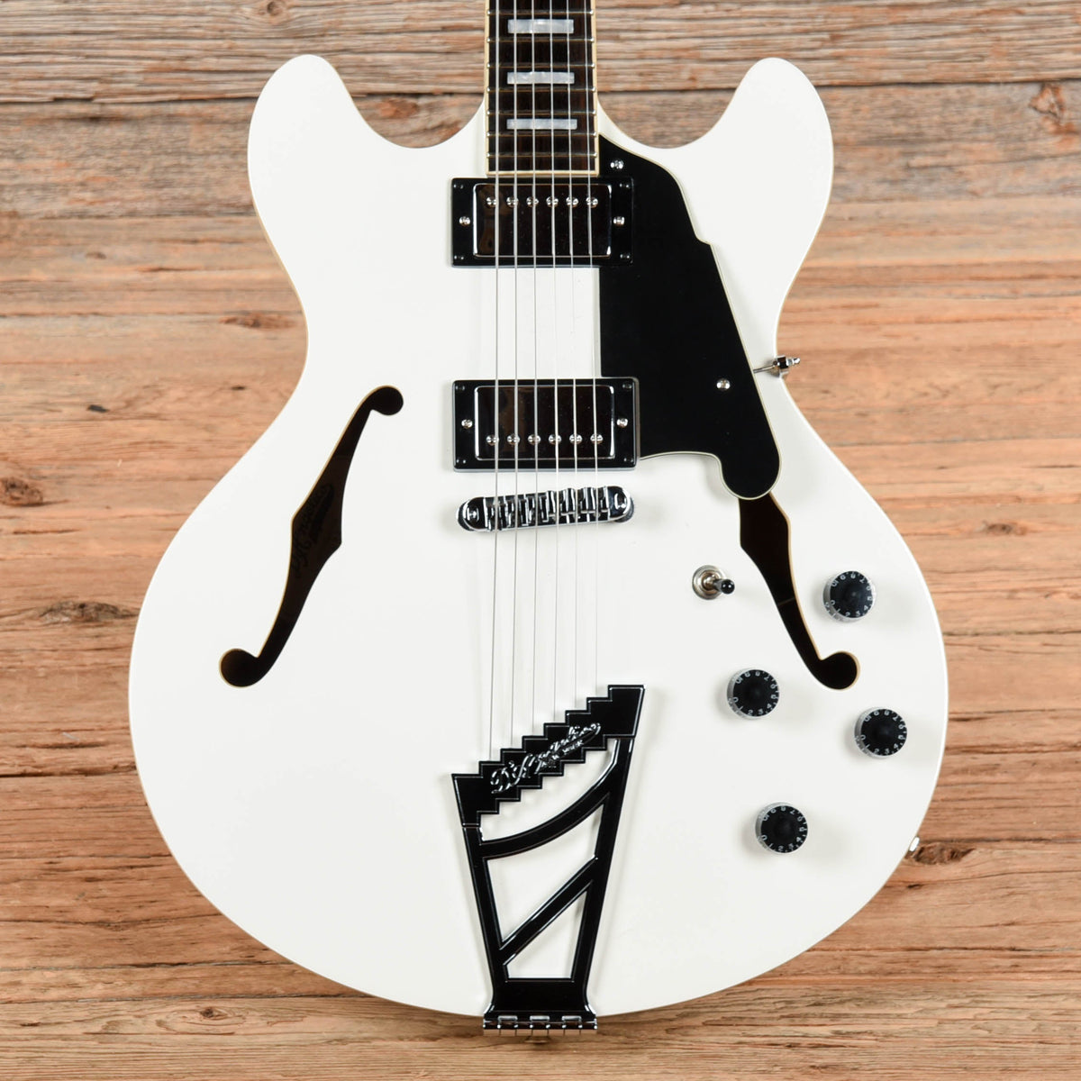D'Angelico Premier DC White - MusicMarket