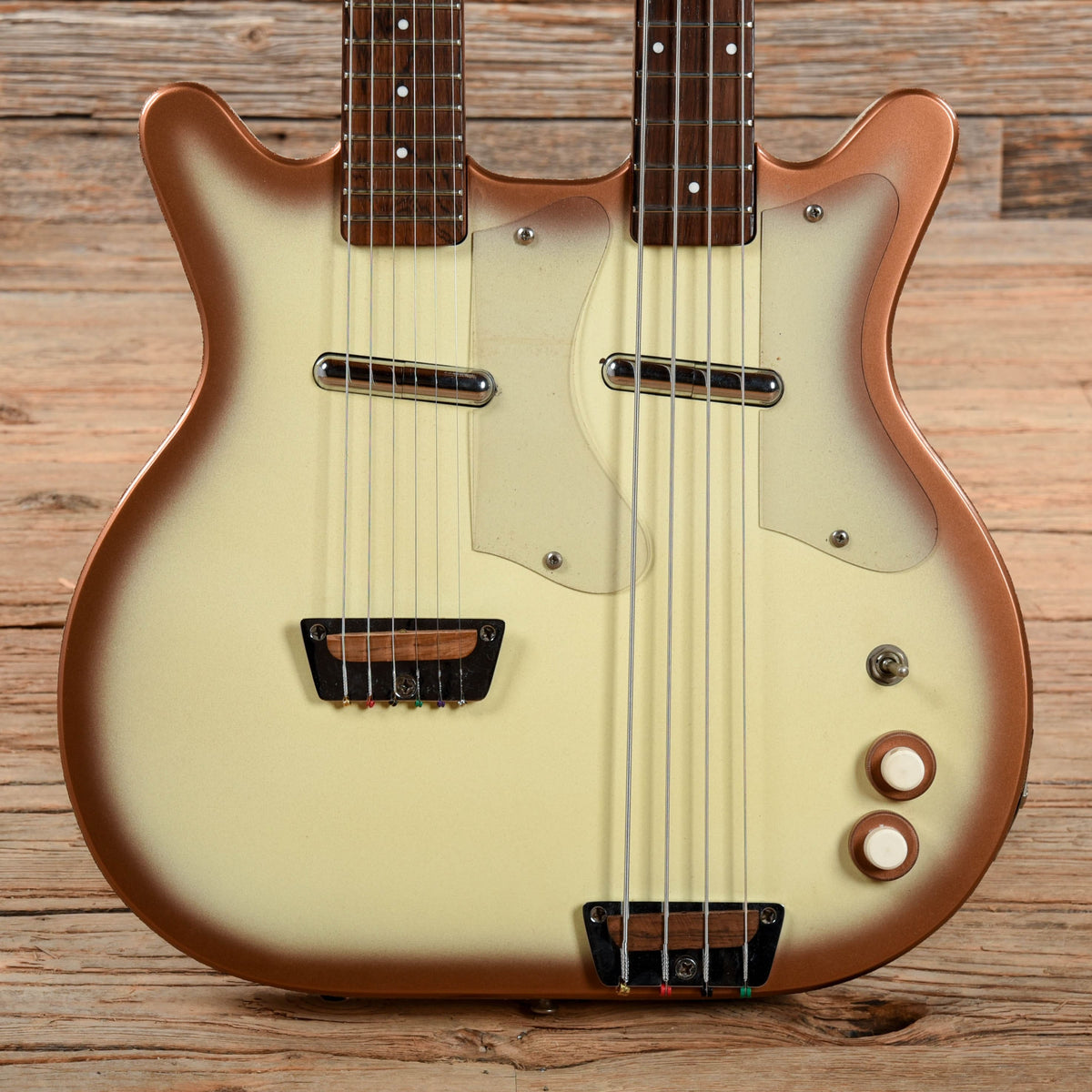 Danelectro Doubleneck Copper Burst Partial Refin 1965 - MusicMarket