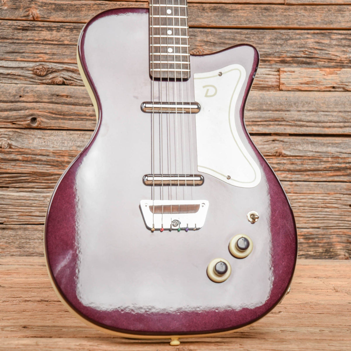 Danelectro U-2 Wine Red - View 7 | MusicMarket