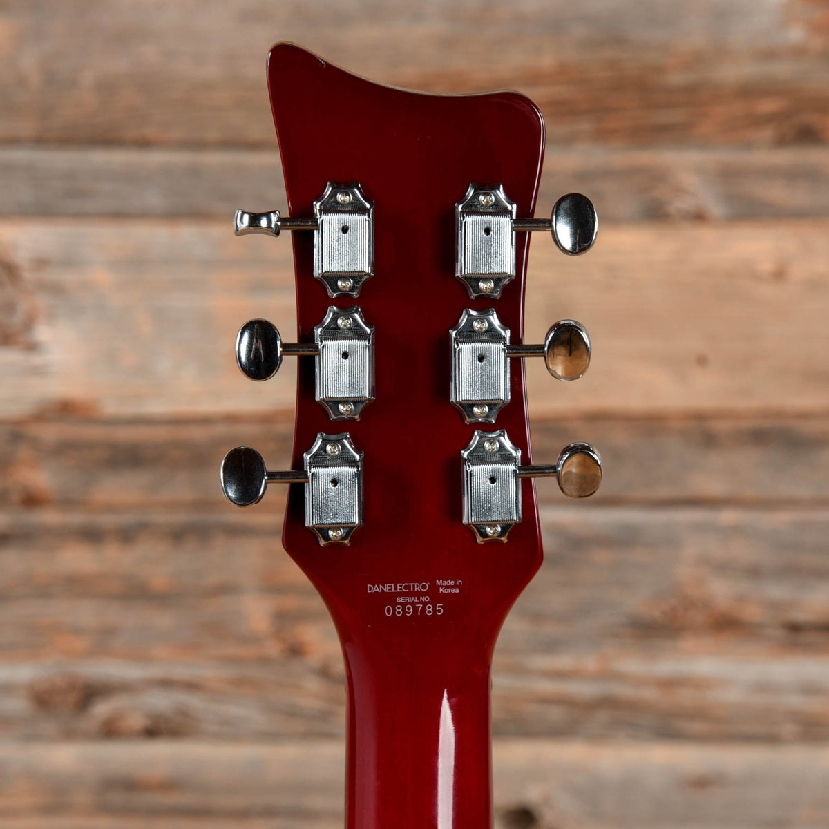 Danelectro The 66BT Baritone with Tremolo Transparent Red 2020 - View 7 | MusicMarket