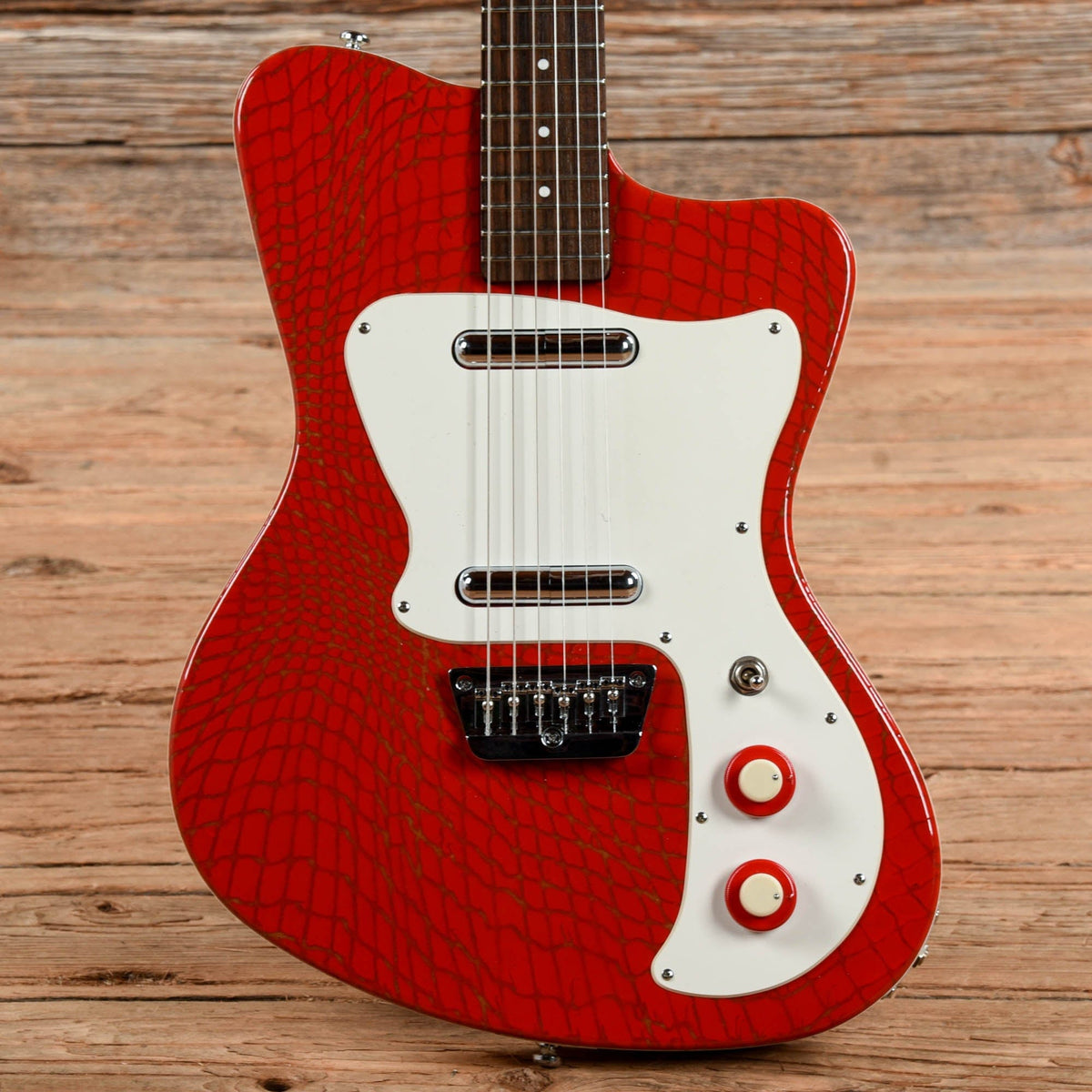 Danelectro The 67 Red Alligator 2013 - MusicMarket