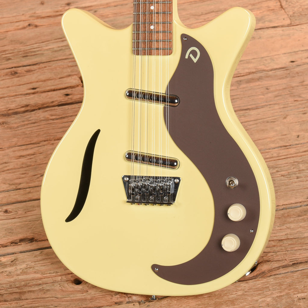 Danelectro Vintage 12-String Vintage White - View 2 | MusicMarket