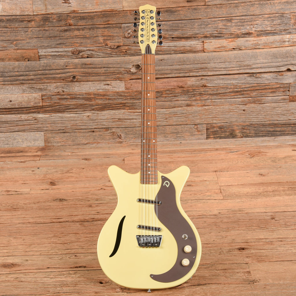 Danelectro Vintage 12-String Vintage White - View 4 | MusicMarket