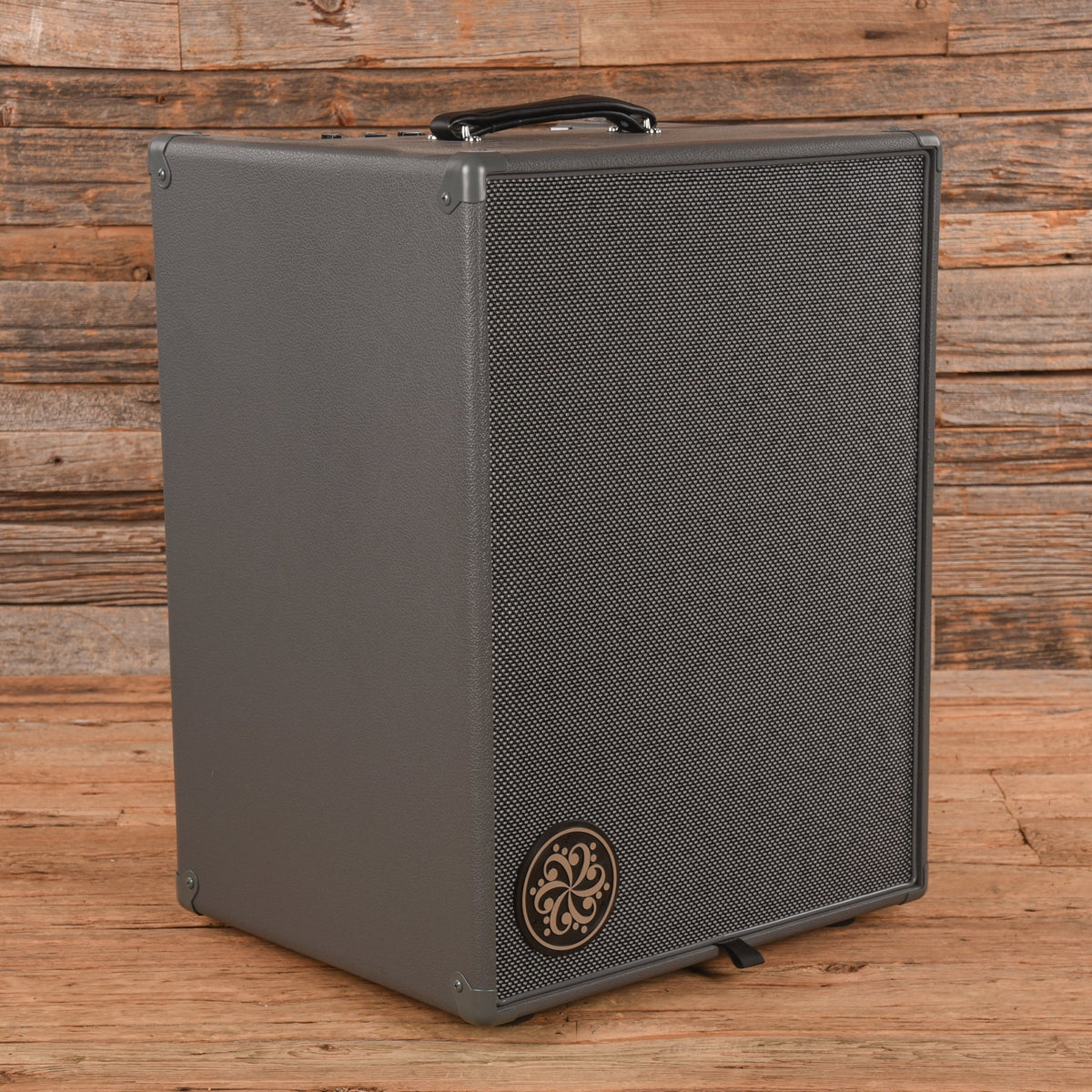 Darkglass Infinity 500 500-Watt 2x10" Bass Combo - MusicMarket