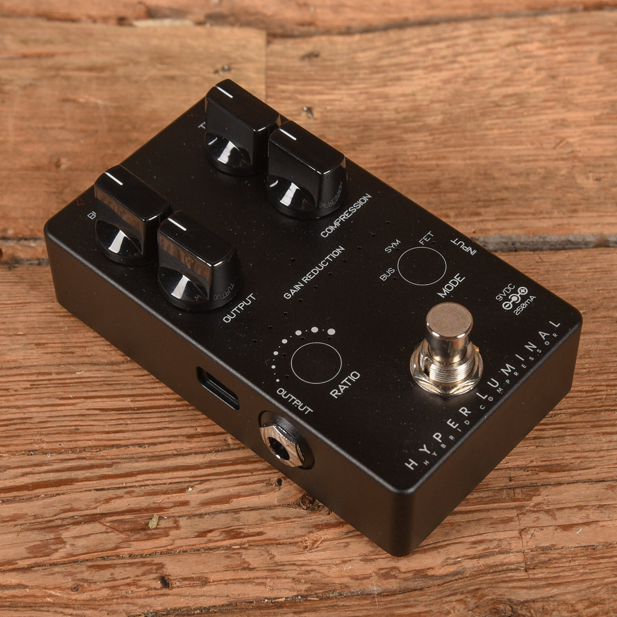 Darkglass Hyper Luminal Hybrid Compressor - MusicMarket