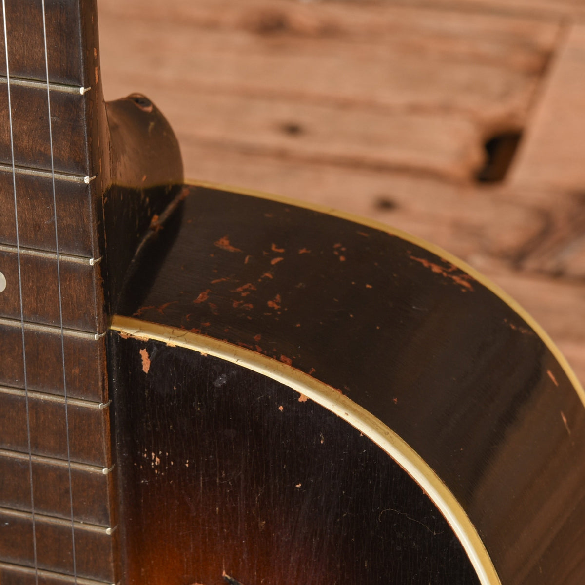 Dobro Resenator Sunburst 1931 - Zac Brown - View 10 | MusicMarket