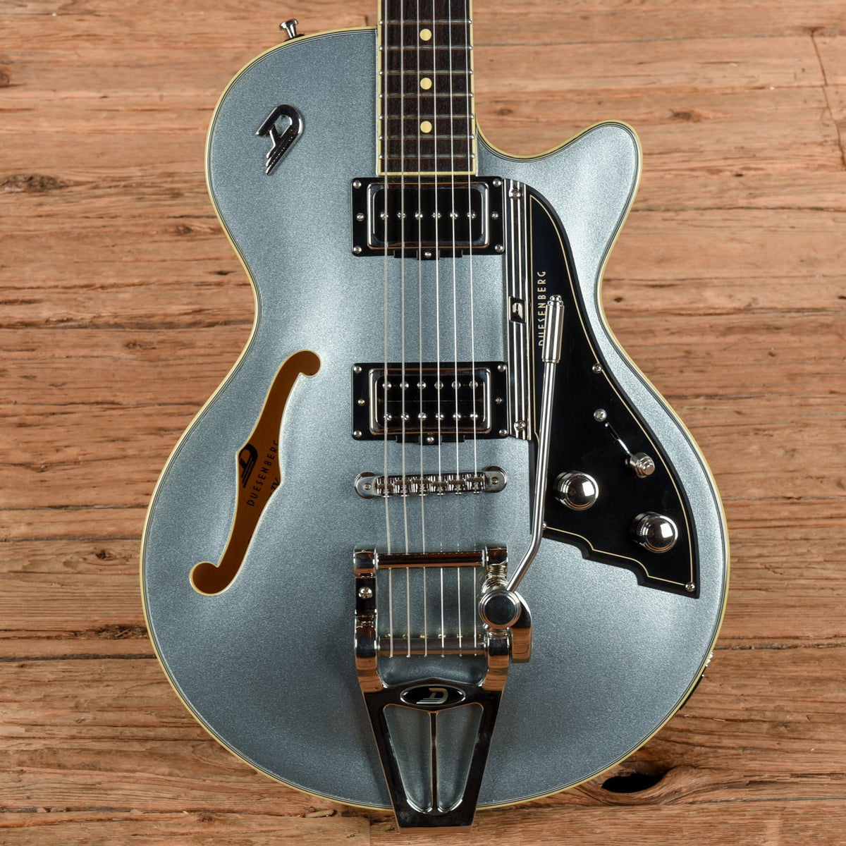 Duesenberg Starplayer TV Avalon Blue - MusicMarket