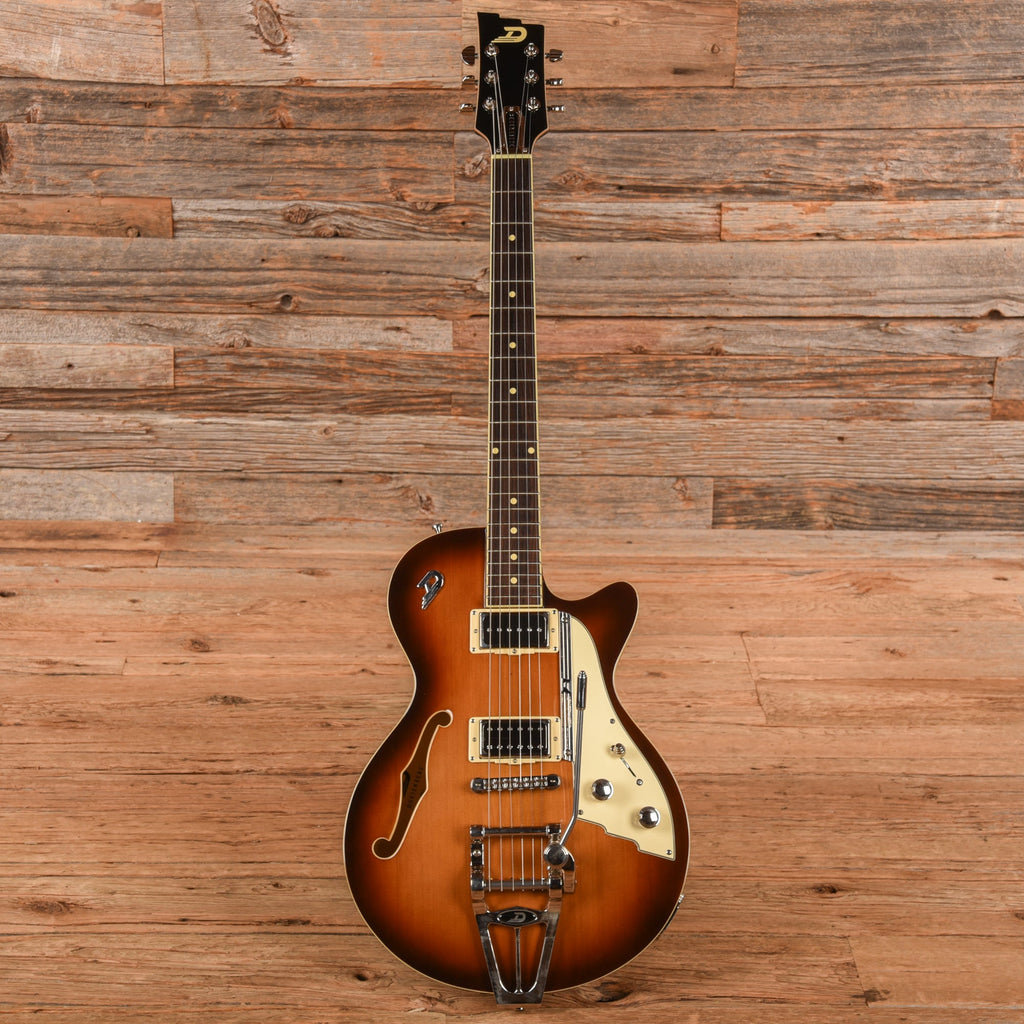 Duesenberg Starplayer TV Sunburst 2023 - View 4 | MusicMarket