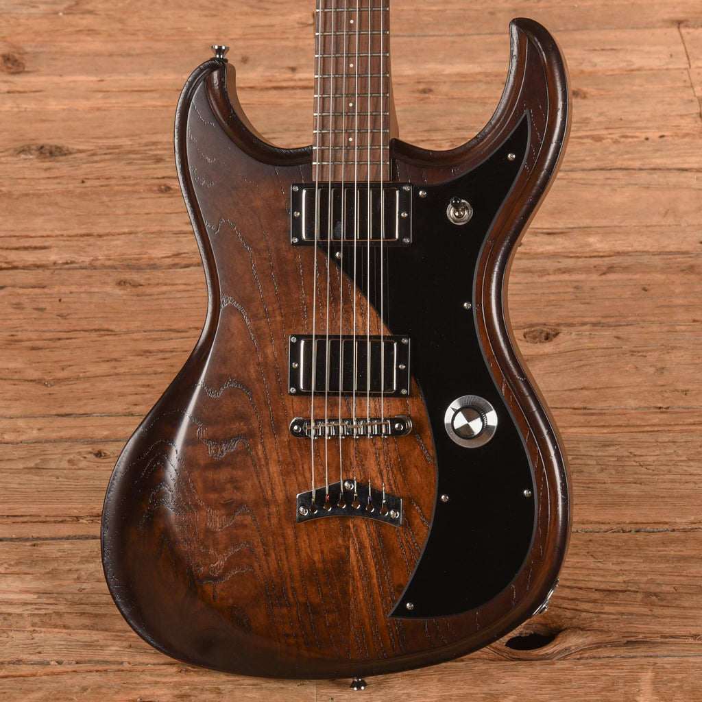 Dunable USA Custom Shop Gnarwhal Tobacco Brown Stain 2024 - View 2 | MusicMarket