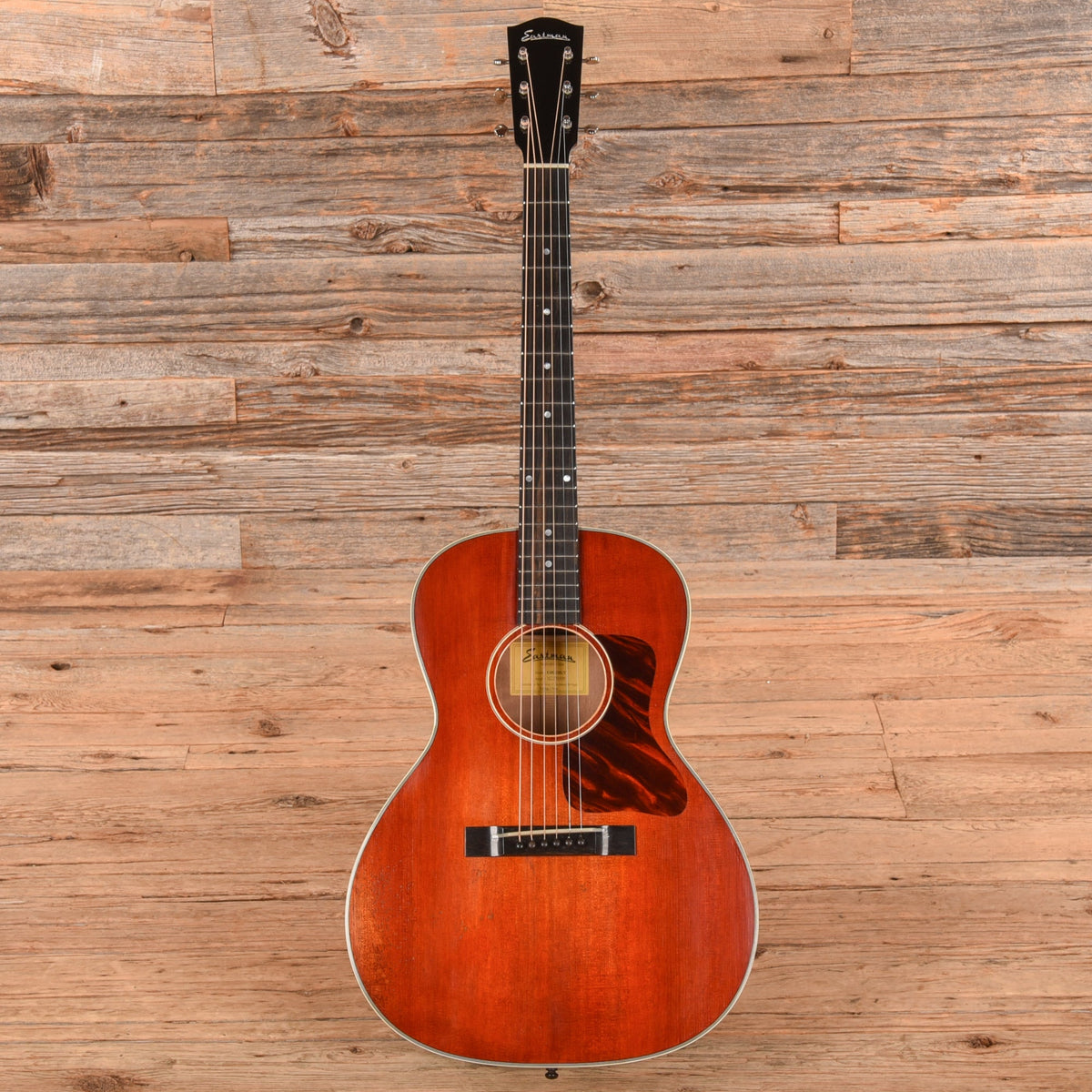 Eastman E10OOSS/V Adirondack/Mahogany OO Slope Shoulder Antique Varnish 2023 - View 4 | MusicMarket