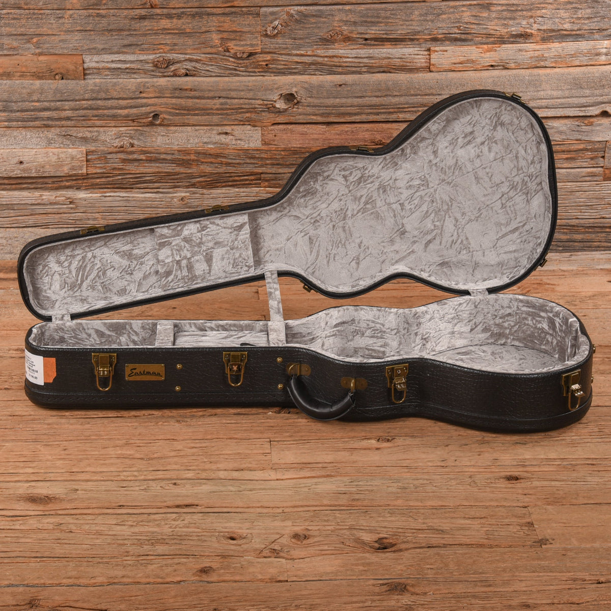 Eastman E10OOSS/V Adirondack/Mahogany OO Slope Shoulder Antique Varnish 2023 - View 9 | MusicMarket