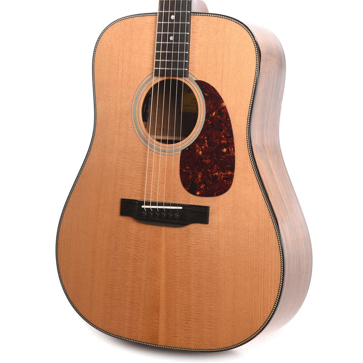 Eastman E3D Deluxe Sitka/Ovangkol Truetone Gloss Natural - View 2 | MusicMarket