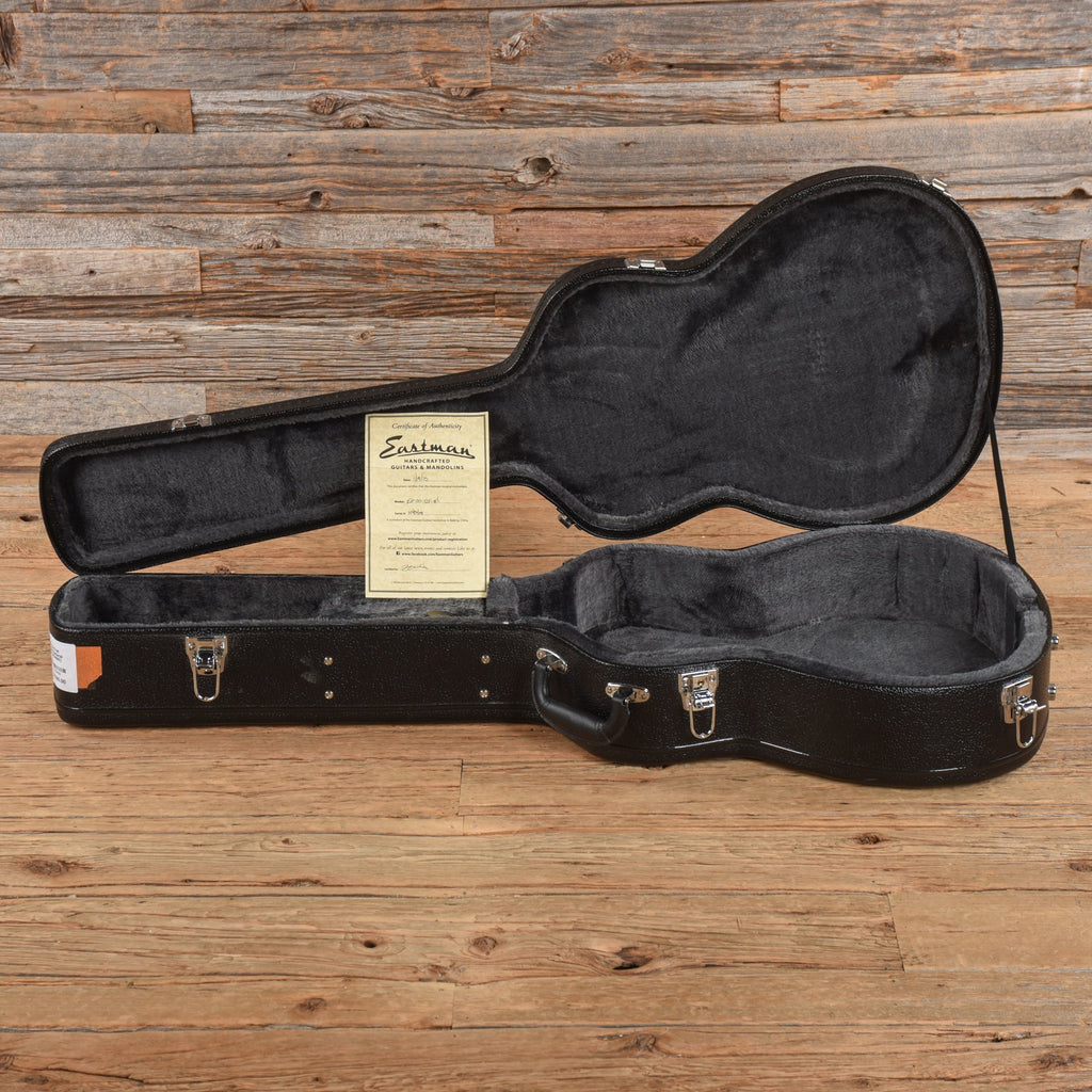 Eastman E10OO-M 12-Fret Solid Mahogany Natural - View 9 | MusicMarket