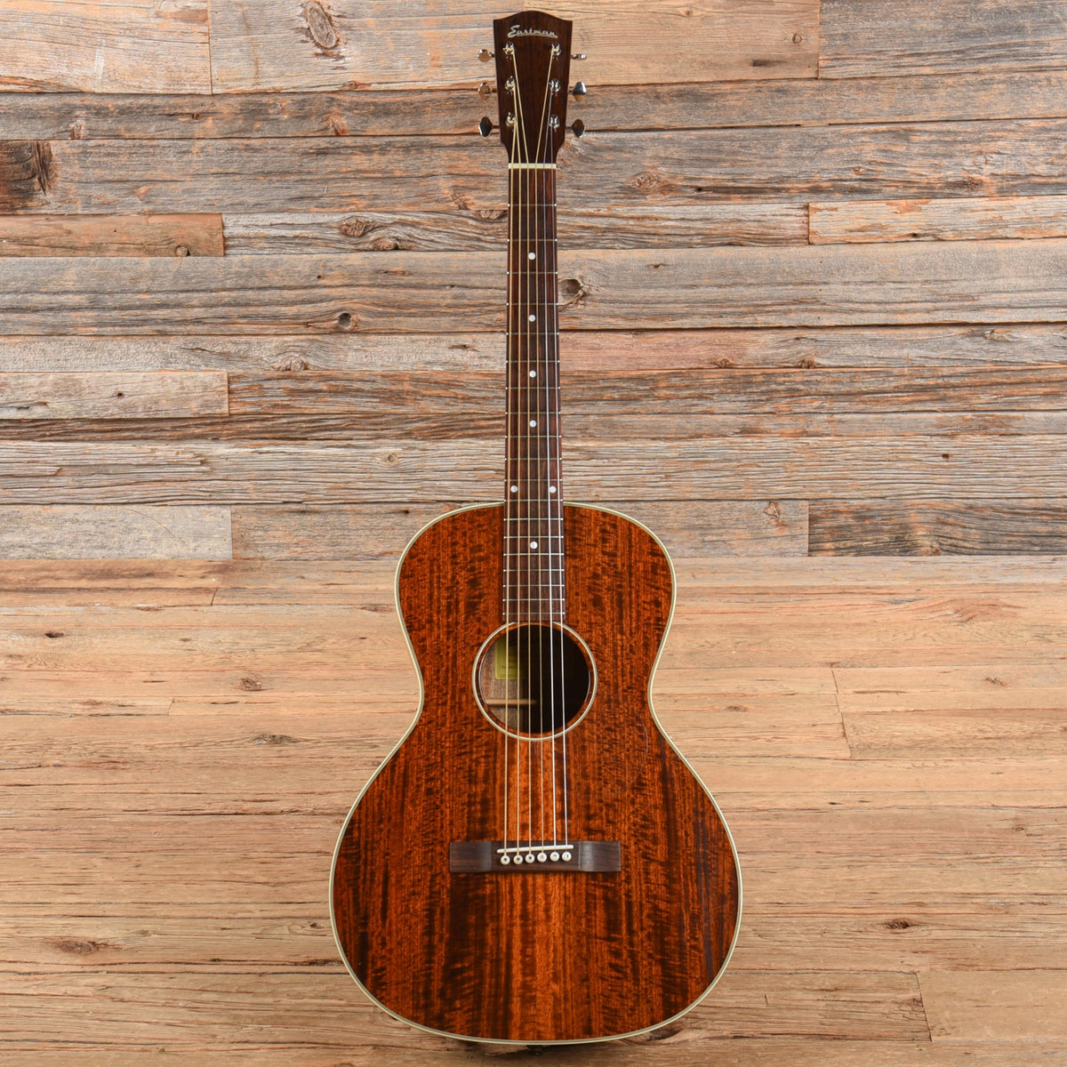 Eastman E10OO-M 12-Fret Solid Mahogany Natural - View 4 | MusicMarket