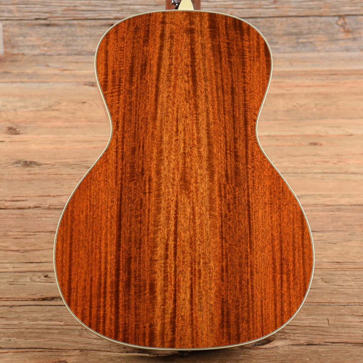 Eastman E10OO-M 12-Fret Solid Mahogany Natural - View 3 | MusicMarket