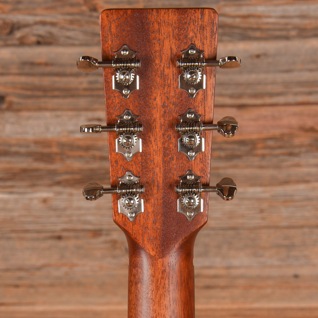 Eastman E1OM Natural - View 7 | MusicMarket