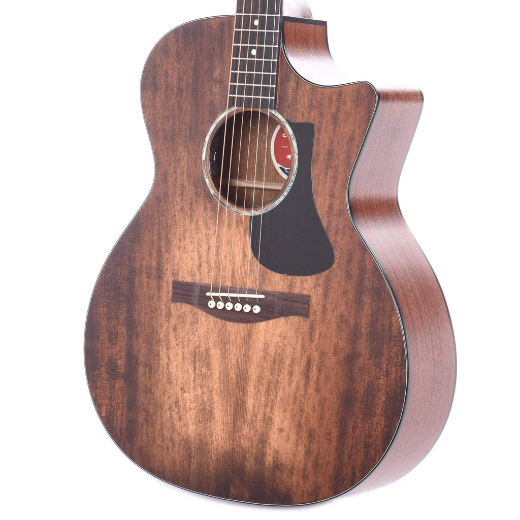Eastman PCH1-GACE Sitka/Sapele Grand Auditorium Classic Finish w/Pickup - View 2 | MusicMarket