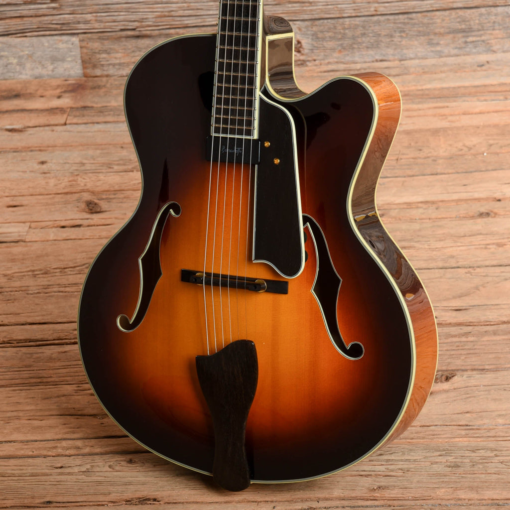 Eastman AR810CE Sunburst - View 2 | MusicMarket