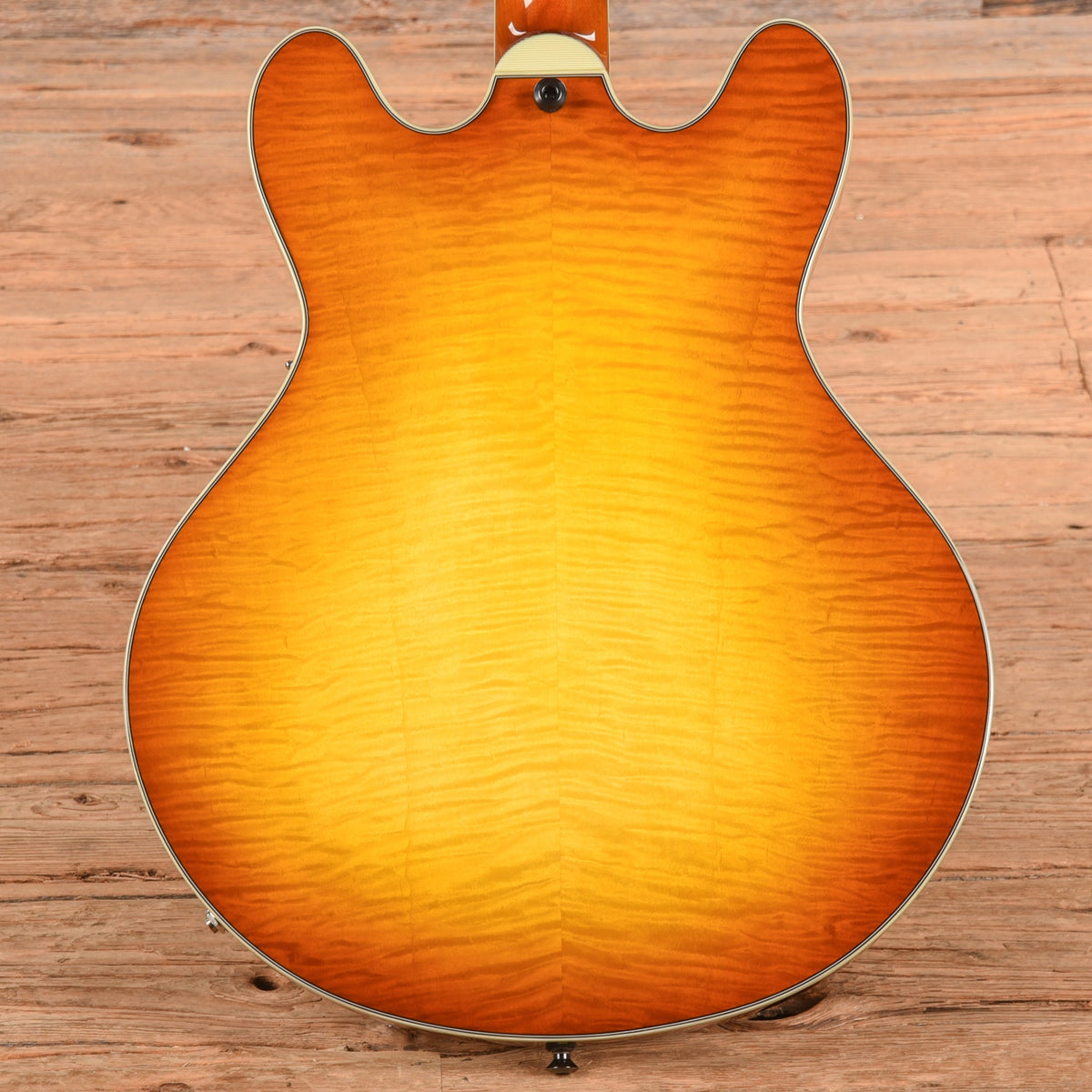 Eastman T486 Thinline Archtop Goldburst 2023 - View 3 | MusicMarket