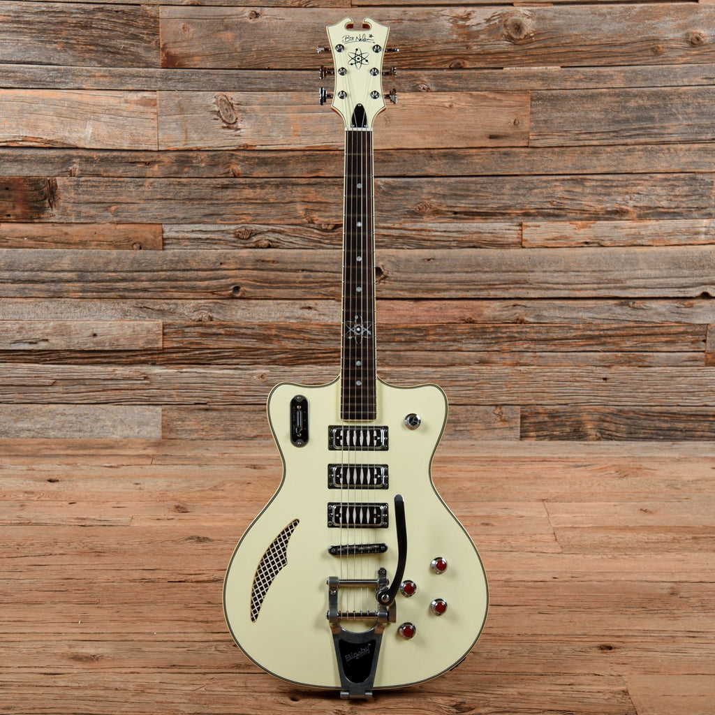 Eastwood Bill Nelson Cadet White 2017 - View 4 | MusicMarket