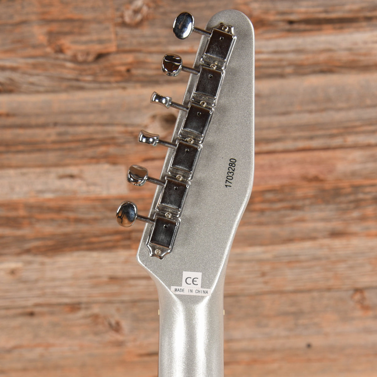 Eastwood Jeff Senn Model One Sonic Silver 2017 LEFTY - View 7 | MusicMarket
