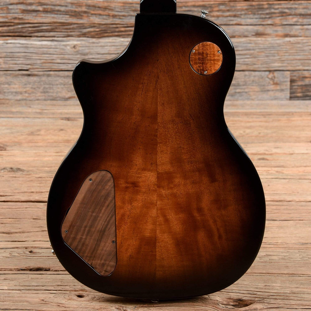 Echopark Downtowner Carved Top Case Study Black Beauty 2018 - View 3 | MusicMarket