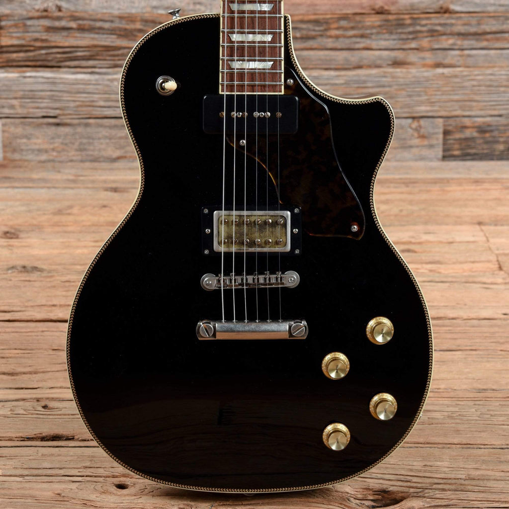 Echopark Downtowner Carved Top Case Study Black Beauty 2018 - MusicMarket