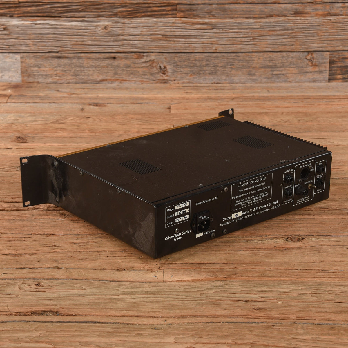 Eden VT40 400-Watt Bass Amp Head - View 2 | MusicMarket