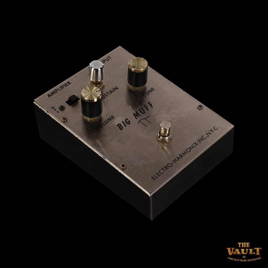 Electro-Harmonix Triangle Big Muff Pi 1970 - View 2 | MusicMarket