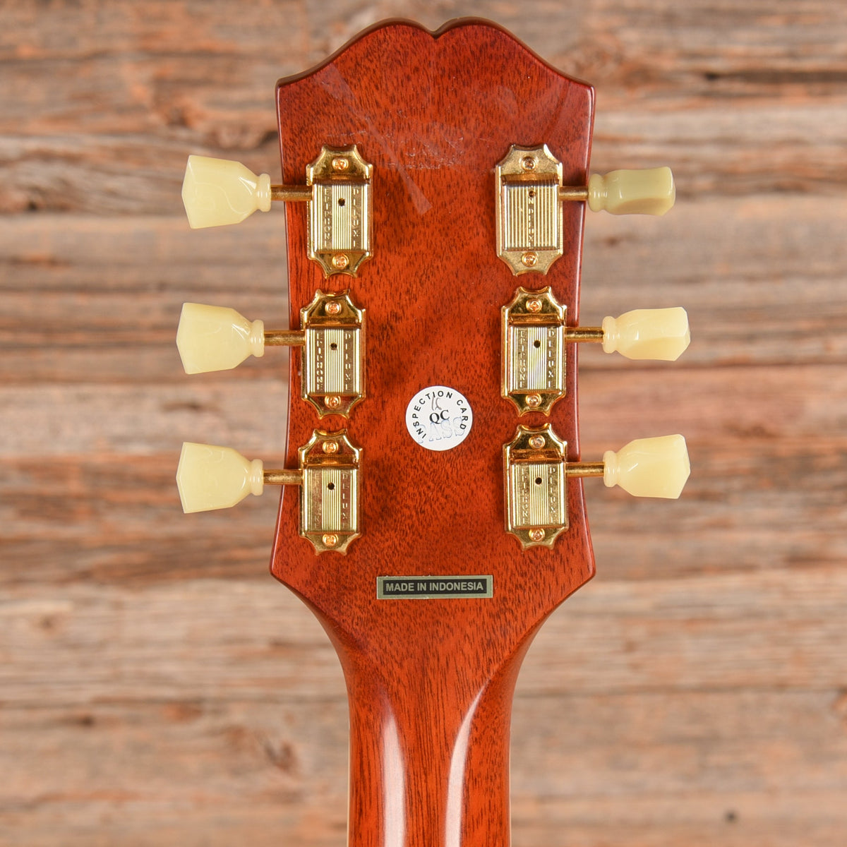 Epiphone Hummingbird Cherry Sunburst 2022 - View 7 | MusicMarket