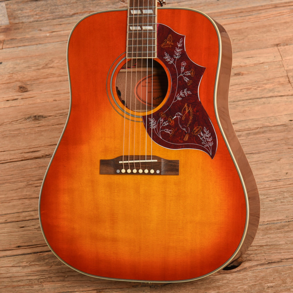 Epiphone Hummingbird Cherry Sunburst 2022 - View 2 | MusicMarket