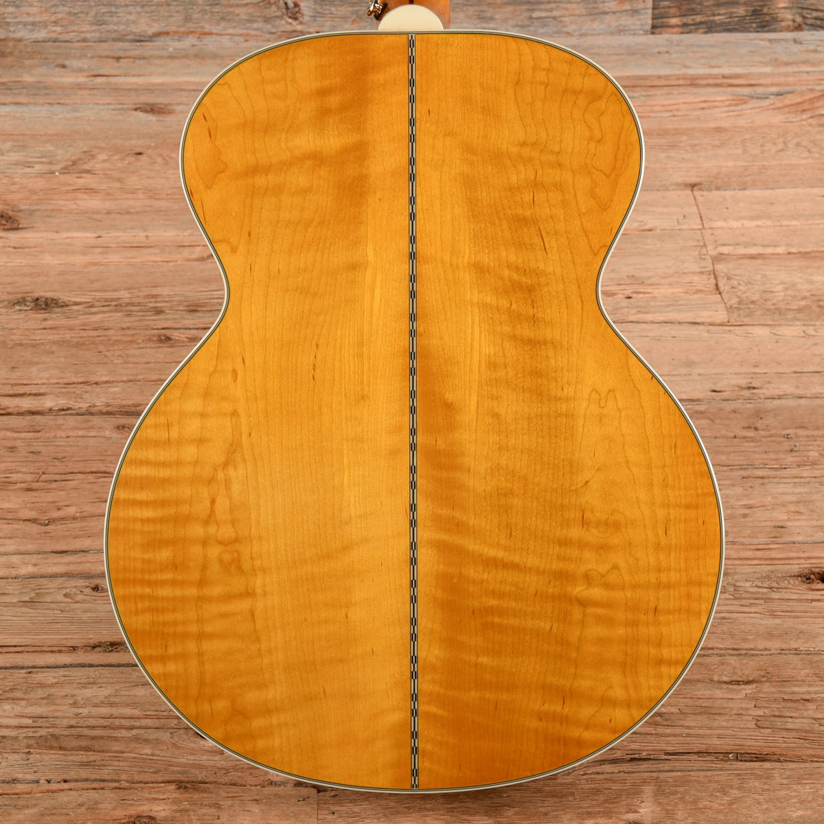 Epiphone J-200 Natural 2022 - View 3 | MusicMarket