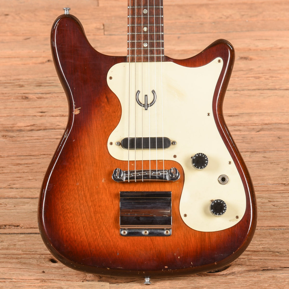 Epiphone Olympic Single Sunburst 1967 - MusicMarket