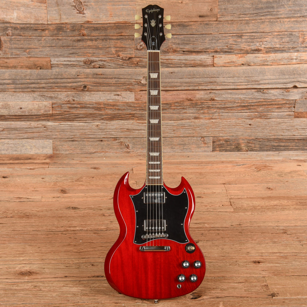 Epiphone SG Standard Cherry Red 2024 - View 2 | MusicMarket