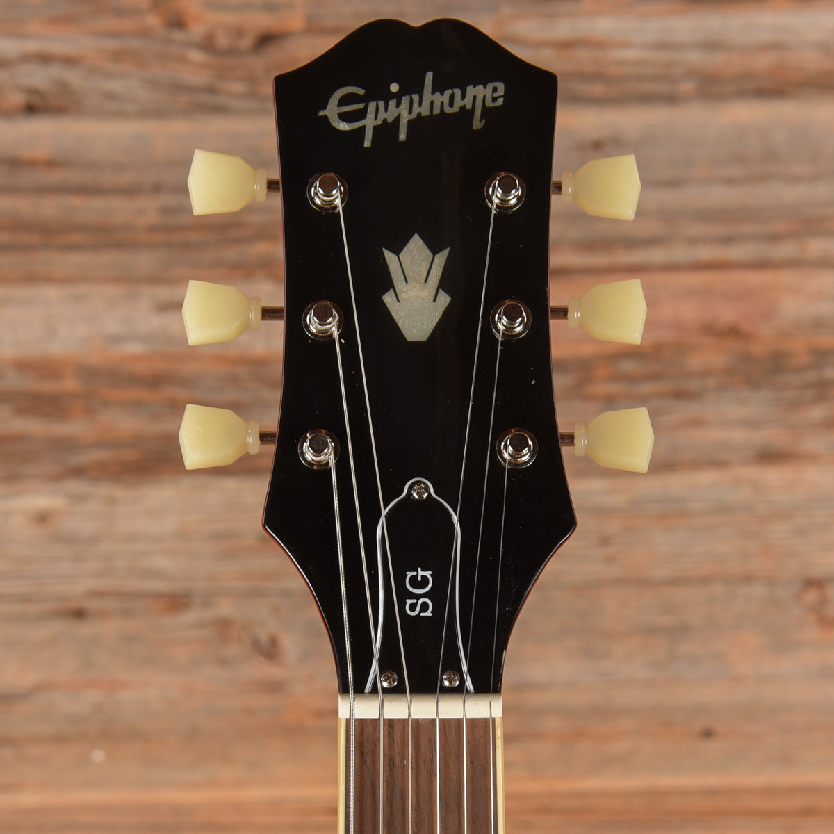 Epiphone SG Standard Cherry Red 2024 - View 4 | MusicMarket