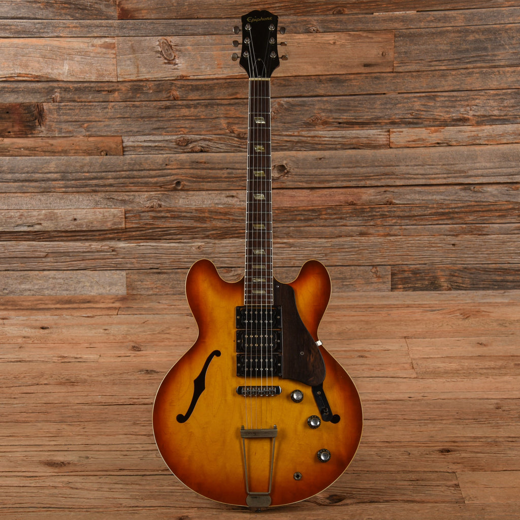Epiphone Casino (Modified 3 Humbuckers) Sunburst 1960s - View 4 | MusicMarket