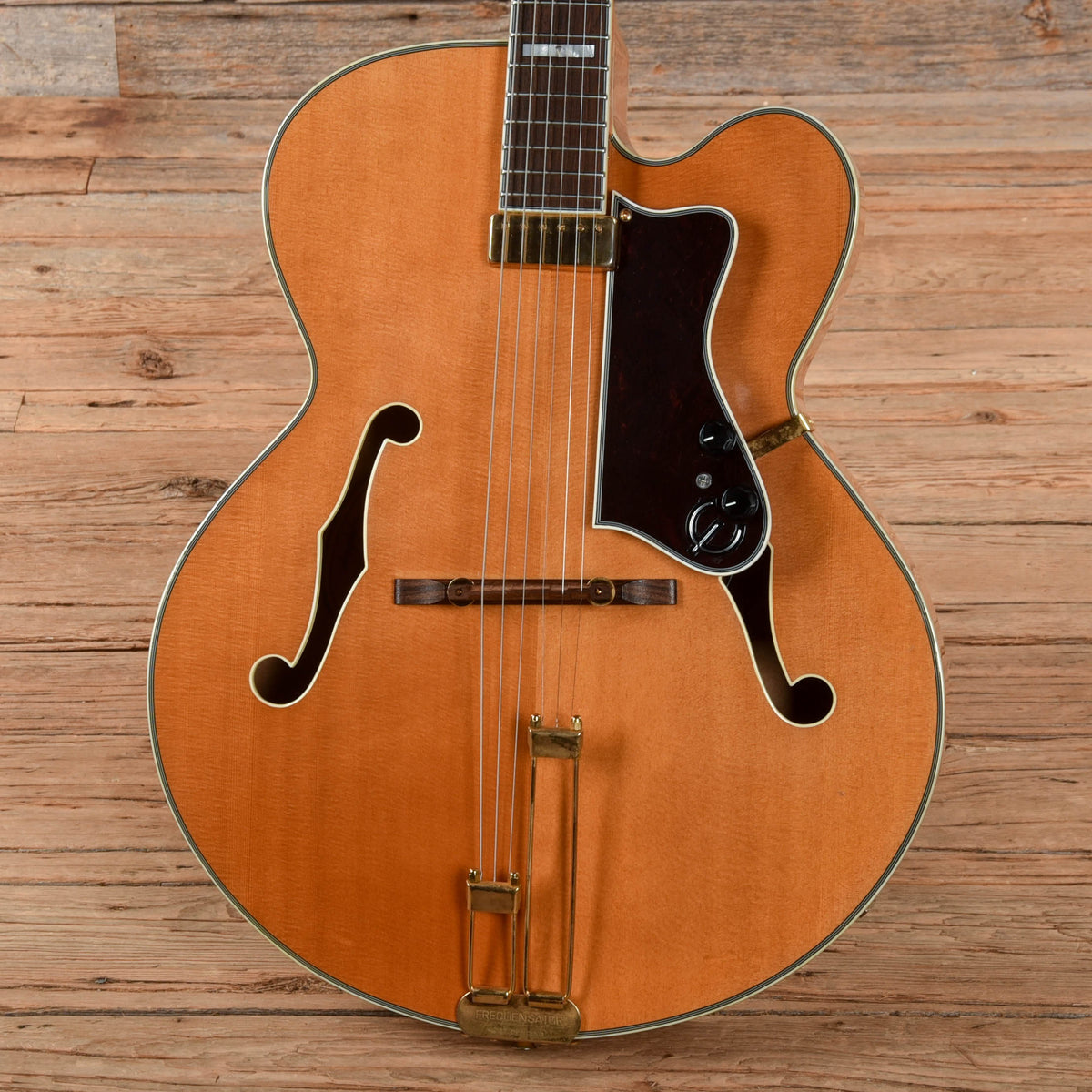 Epiphone Emperor Regent Natural 1999 - View 2 | MusicMarket