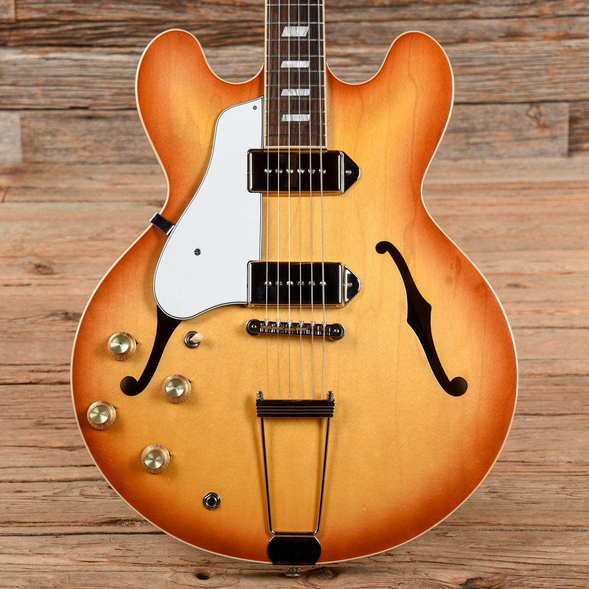 Epiphone USA Casino Royal Tan 2022 LEFTY - MusicMarket