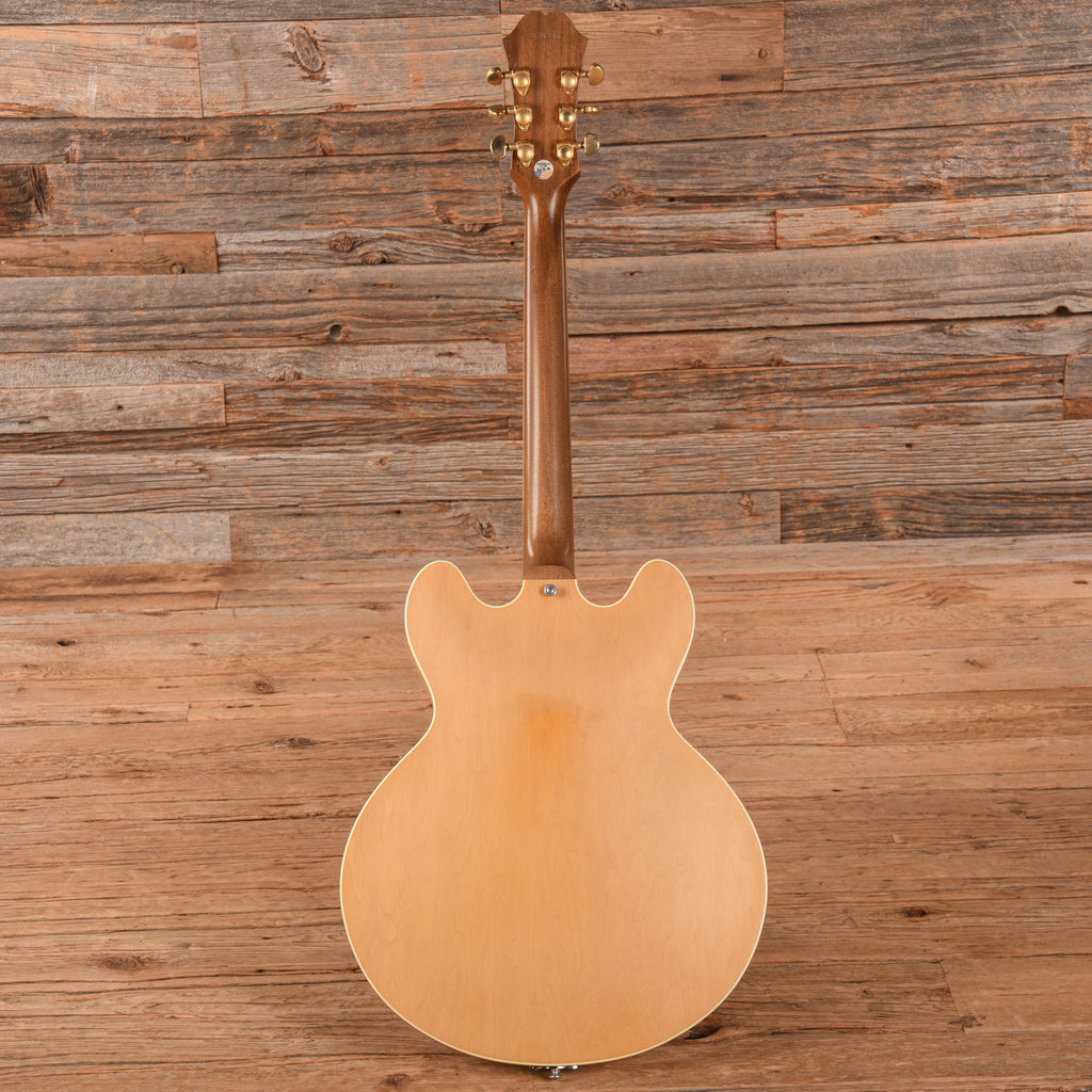 Epiphone '68 Revolution Casino Natural - View 5 | MusicMarket