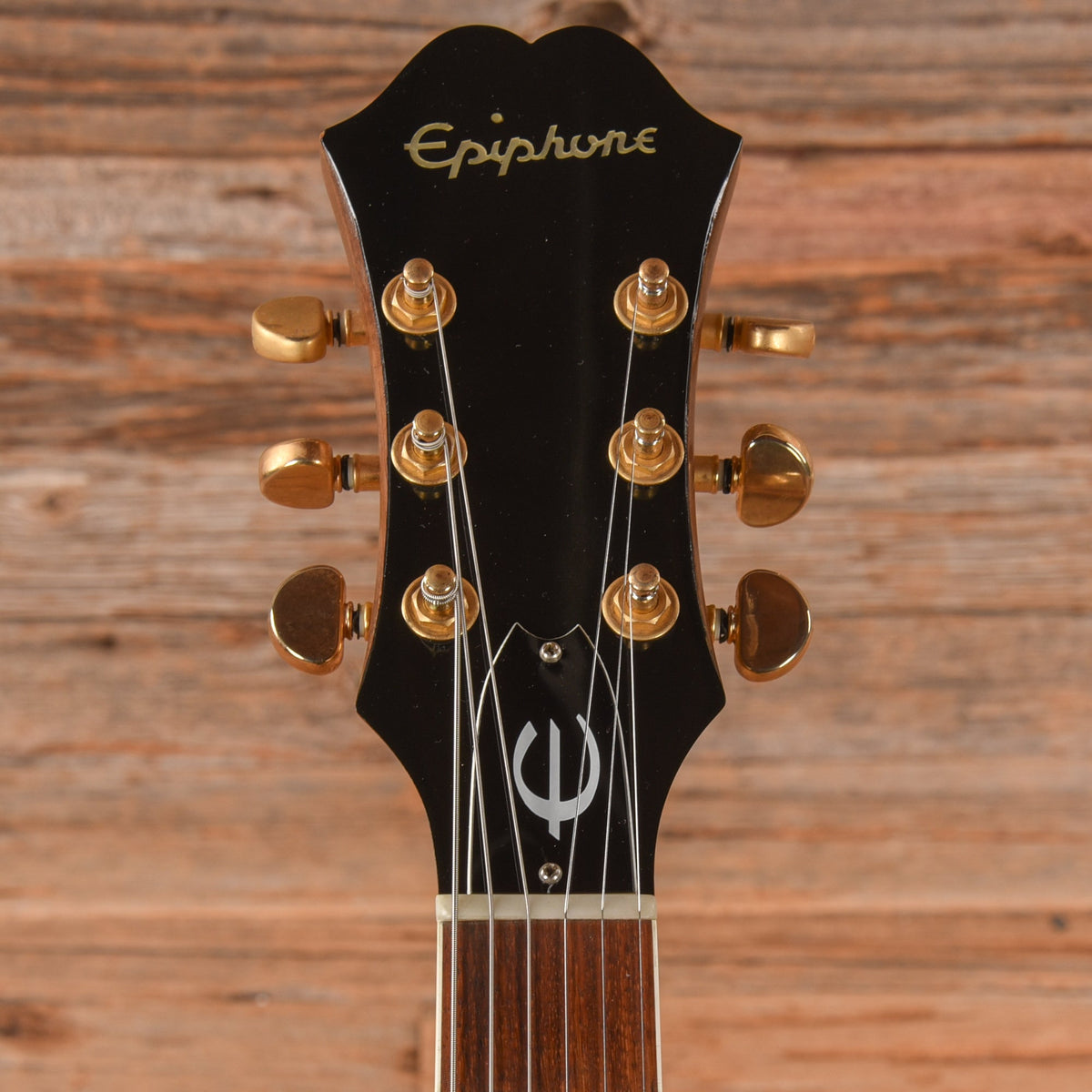 Epiphone '68 Revolution Casino Natural - View 6 | MusicMarket