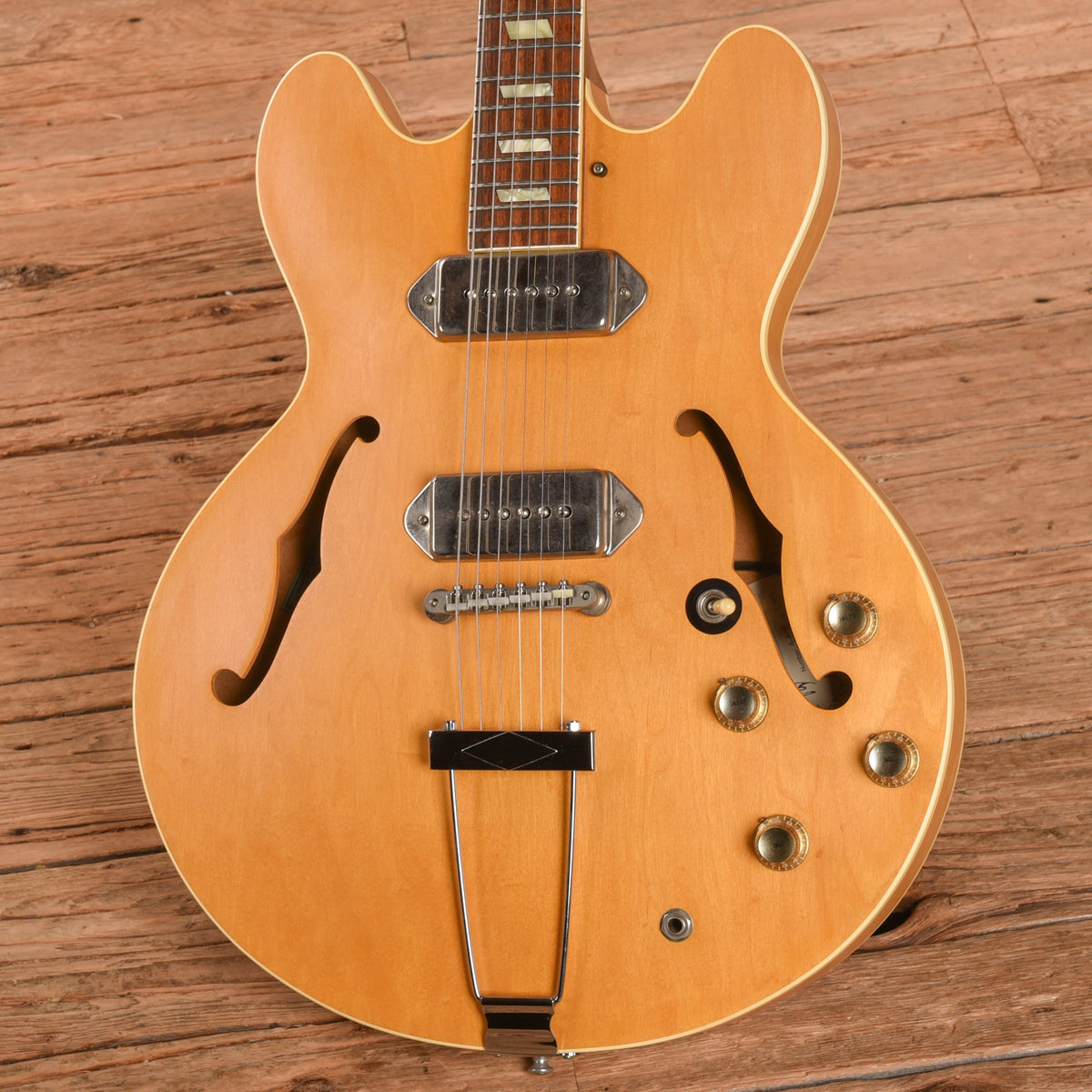 Epiphone '68 Revolution Casino Natural - View 2 | MusicMarket