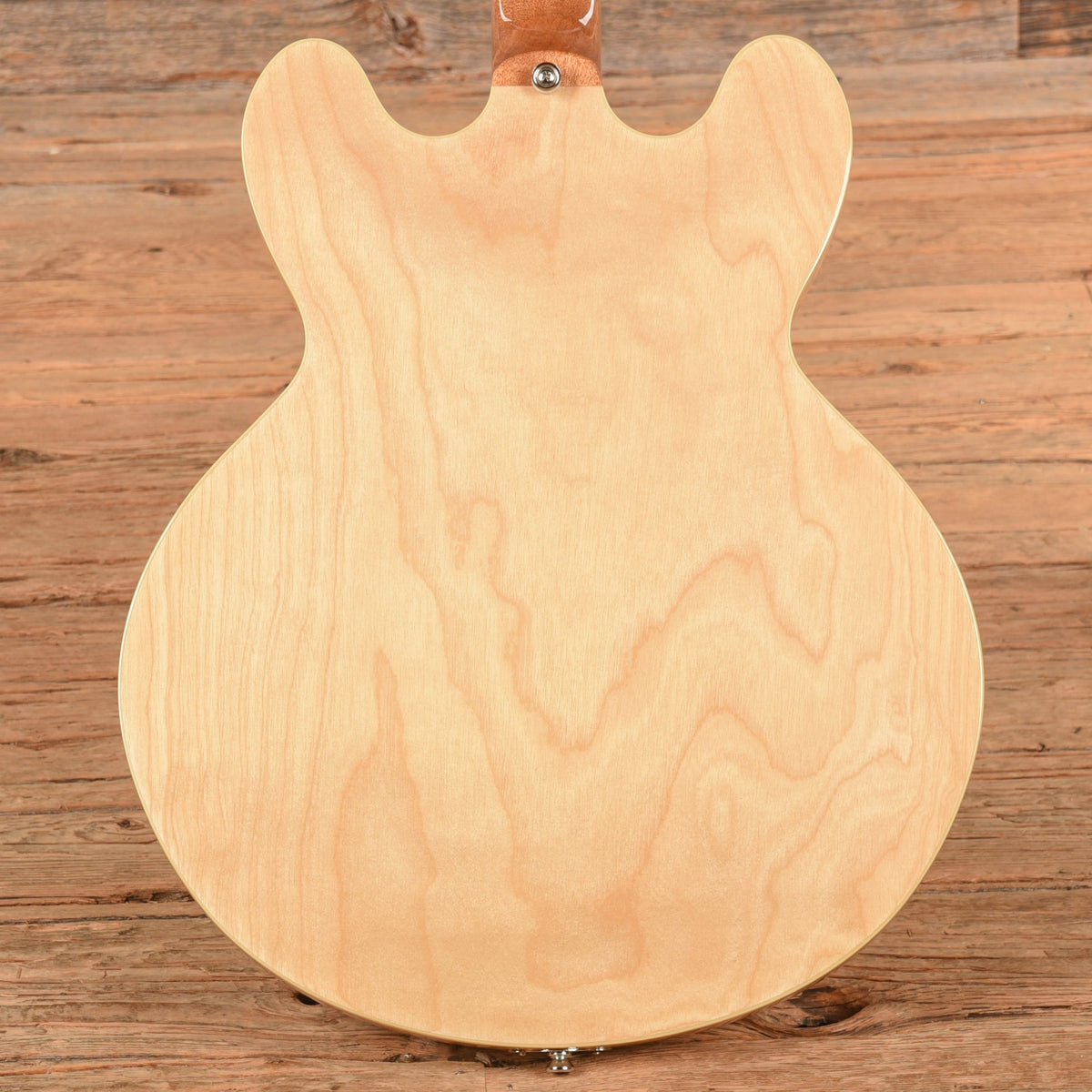 Epiphone Casino Natural 2022 - View 3 | MusicMarket