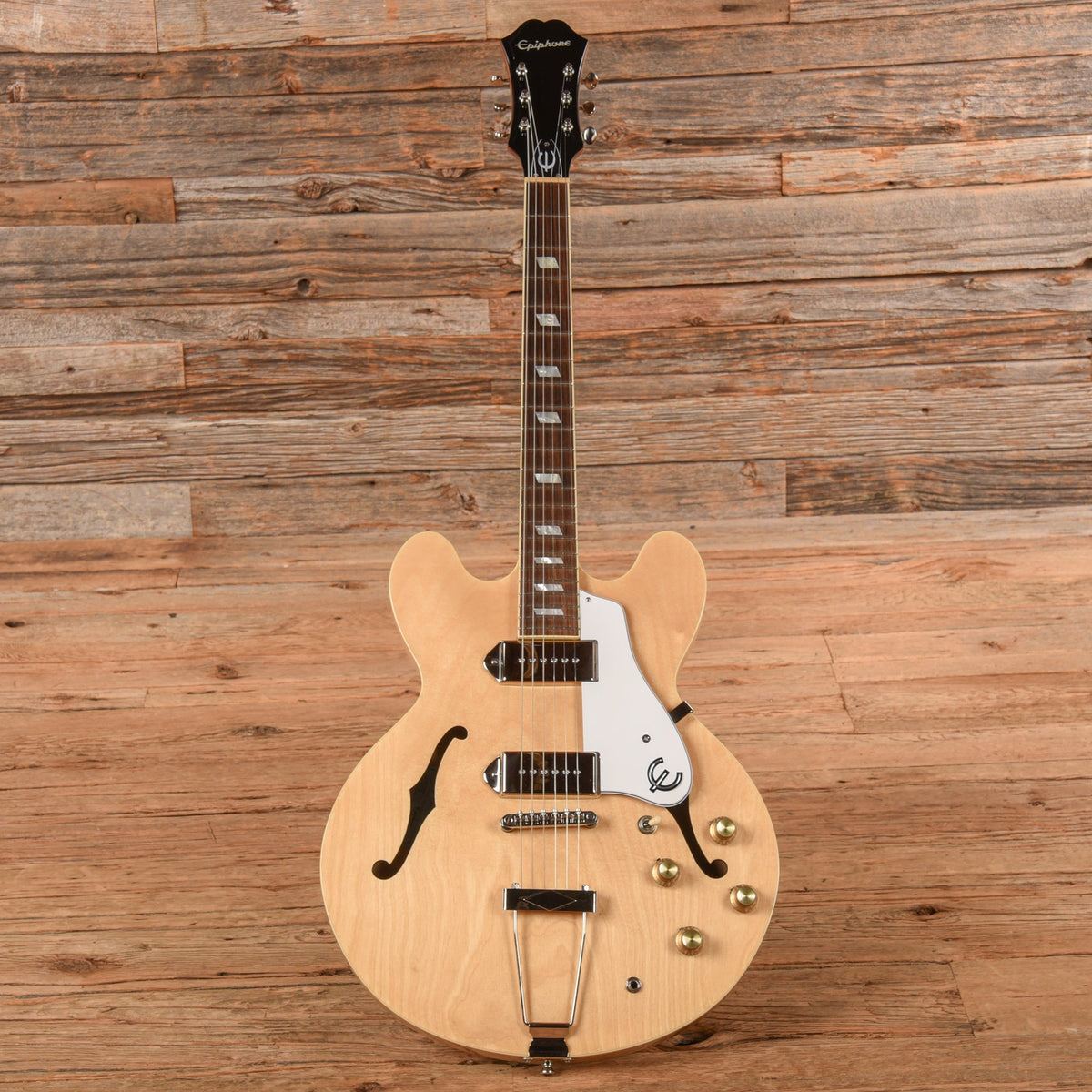 Epiphone Casino Natural 2022 - View 4 | MusicMarket