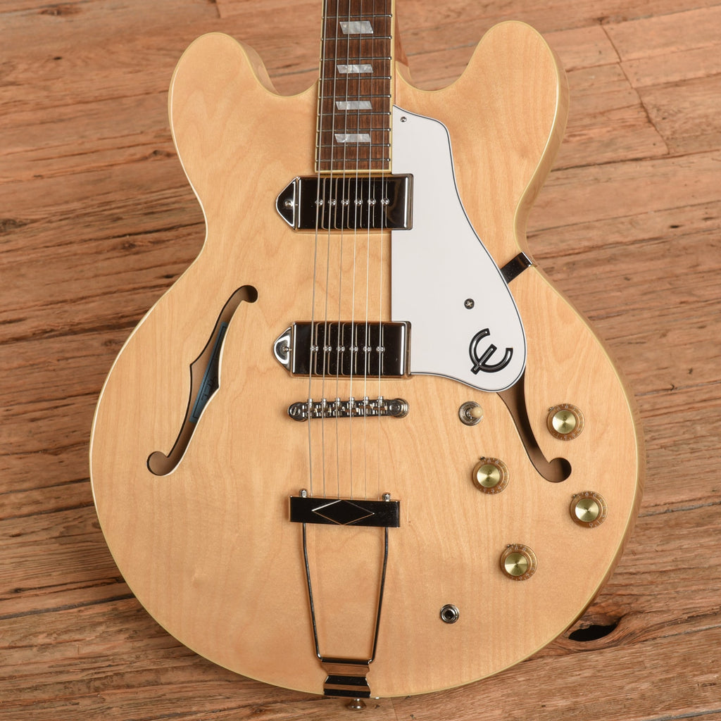 Epiphone Casino Natural 2022 - View 2 | MusicMarket