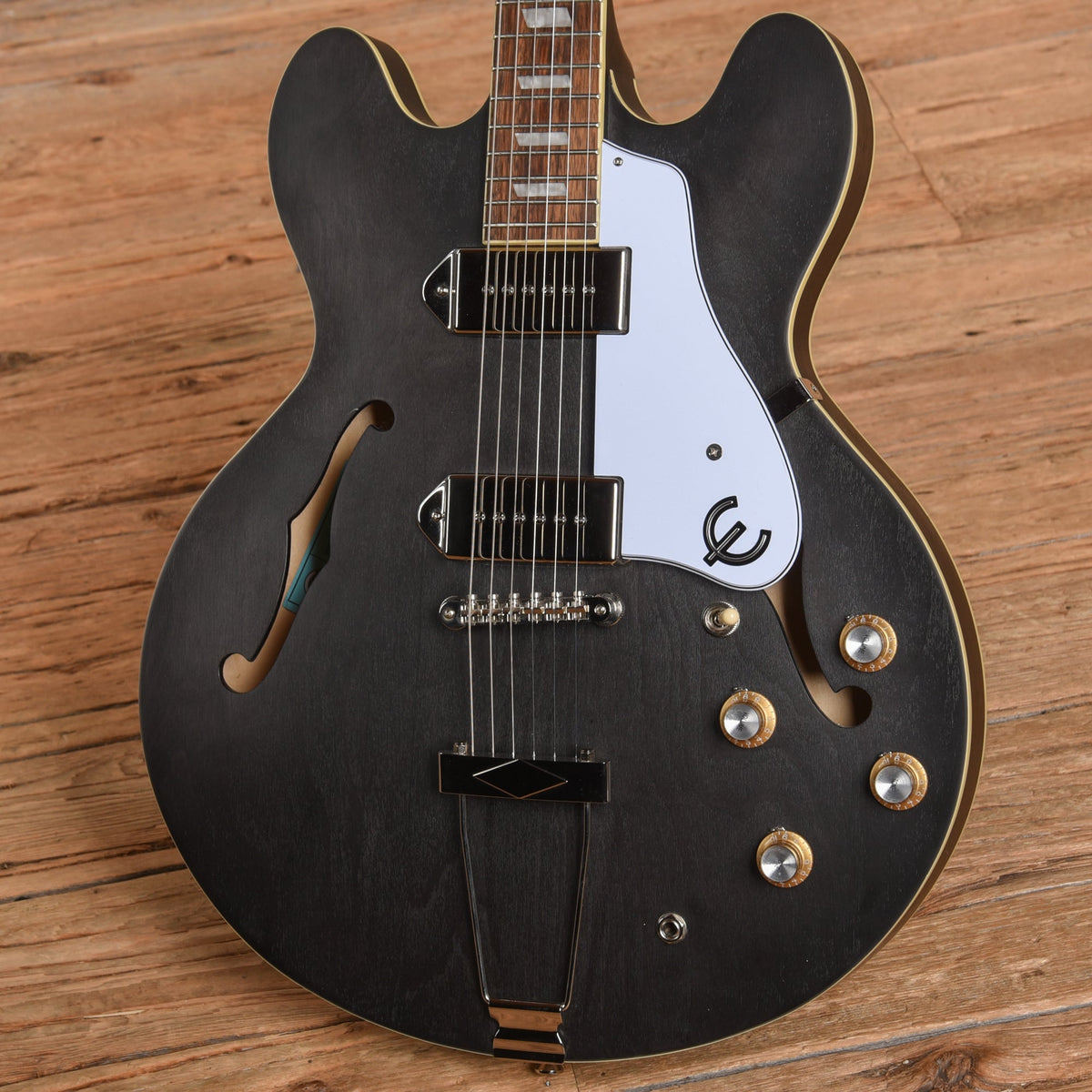 Epiphone Casino Worn Ebony 2020 - View 2 | MusicMarket