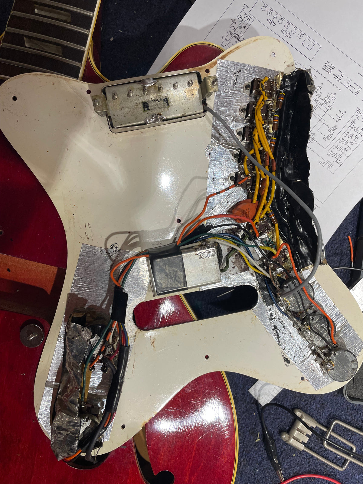 Epiphone EA7P Professional Guitar and Amp Outfit Cherry 1962 - View 18 | MusicMarket