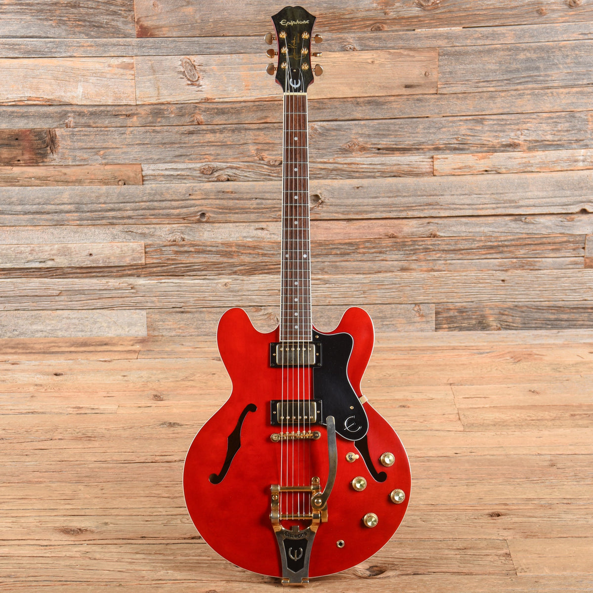 Epiphone JA-Riviera Jorma Kaukonen Signature Riviera Deluxe Cherry - View 4 | MusicMarket